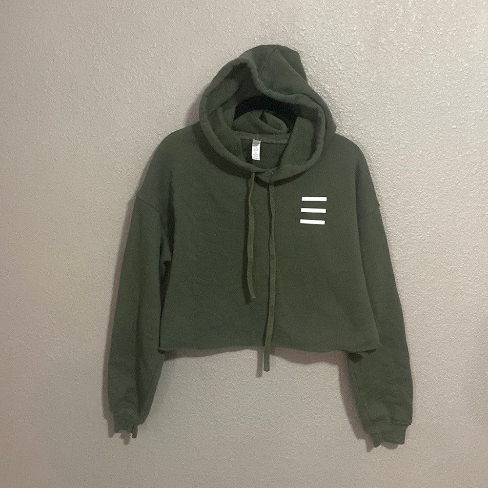 (💚B1G2) Spenga Green Cropped Sweatshirt Size Medium
